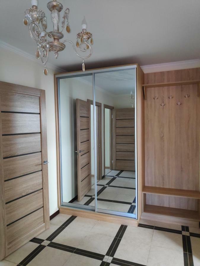 Chiernomorskie Apartamenty Odesa Exterior foto