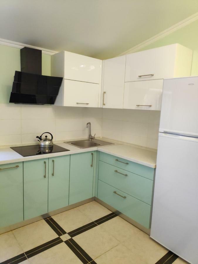 Chiernomorskie Apartamenty Odesa Exterior foto