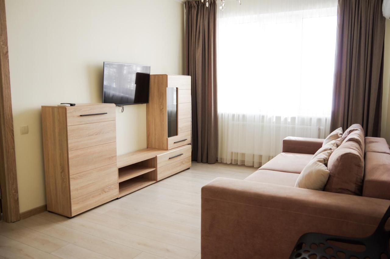 Chiernomorskie Apartamenty Odesa Exterior foto
