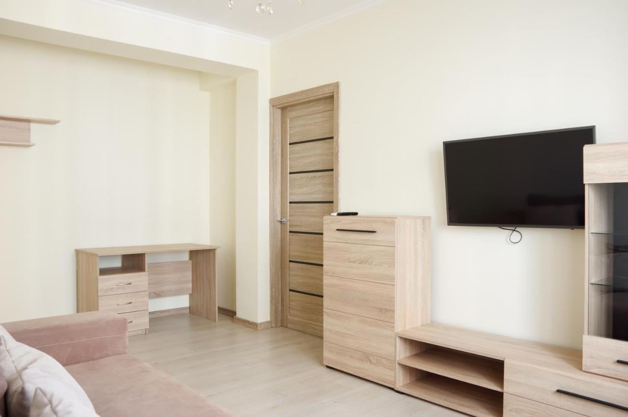 Chiernomorskie Apartamenty Odesa Exterior foto